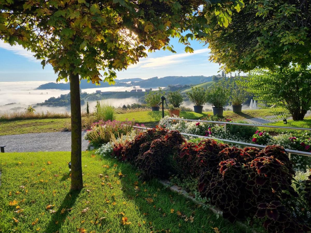 Jaglhof Hotel Gamlitz Kültér fotó